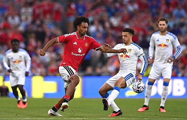 MU nên kiên nhẫn với chất riêng của Joshua Zirkzee? MU nên kiên nhẫn với chất riêng của Joshua Zirkzee?