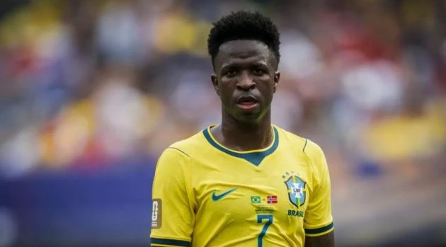 MU phải tránh xa Vinicius để Arsenal ôm quả đắng