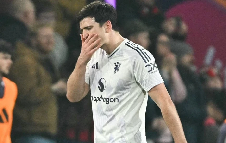MU rơi chiến thắng trong ngày Maguire nhận thẻ đỏ MU rơi chiến thắng trong ngày Maguire nhận thẻ đỏ