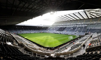Newcastle sở hữu khán đài đứng cao nhất bóng đá Anh