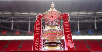 Ngoại hạng Anh dời lịch 6 trận đấu vòng 34 vì FA Cup
