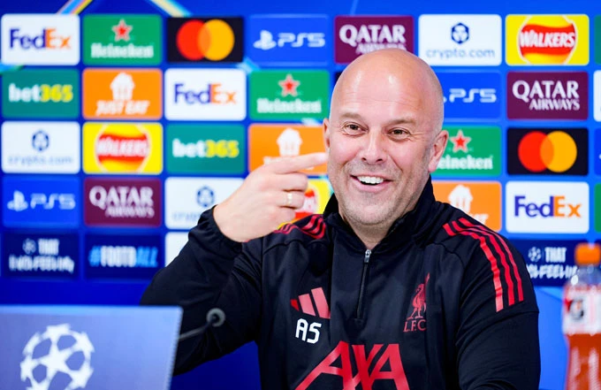 Nhà báo uy tín hé lộ tương lai của Arne Slot tại Liverpool Nhà báo uy tín hé lộ tương lai của Arne Slot tại Liverpool