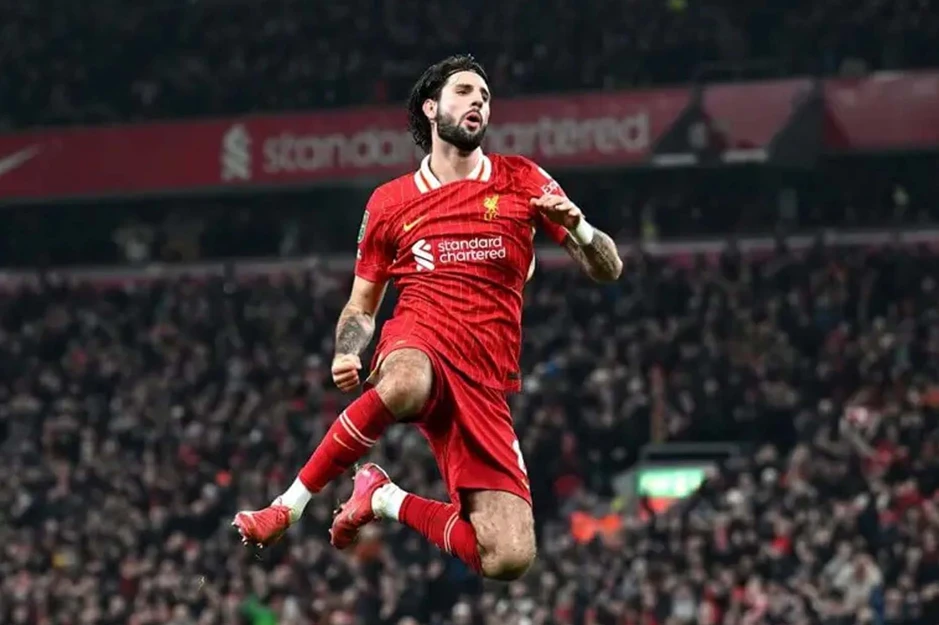 Những bóng ma đe dọa kéo Liverpool 'xuống hạng' Những bóng ma đe dọa kéo Liverpool 'xuống hạng'
