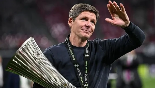 Nottingham Forest đón HLV thứ 5 trong vòng một năm Nottingham Forest đón HLV thứ 5 trong vòng một năm