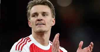 Odegaard quyết mang cú đúp vô địch về Arsenal