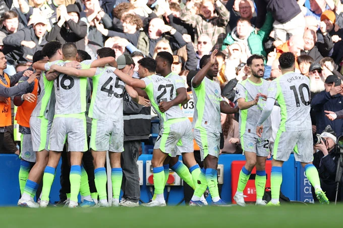 Pep đã tìm ra lời giải cho Man City đúng lúc trước 'chung kết' với Arsenal Pep đã tìm ra lời giải cho Man City đúng lúc trước 'chung kết' với Arsenal