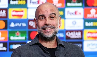 Pep Guardiola cho rằng dư luận đang quá khắt khe với Arsenal