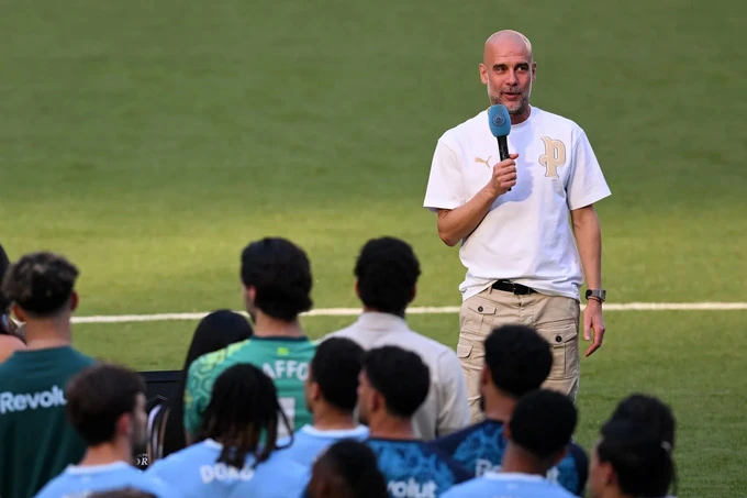 Pep Guardiola khiến Sky Sports phải xin lỗi Pep Guardiola khiến Sky Sports phải xin lỗi