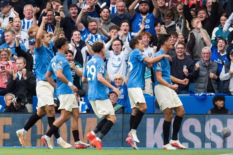 Phản ứng của HLV Mikel Arteta khi Arsenal thua đậm Brighton Phản ứng của HLV Mikel Arteta khi Arsenal thua đậm Brighton