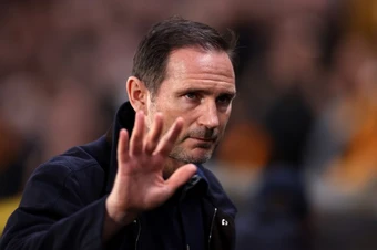 Ray Parlour tin Lampard sẵn sàng dẫn dắt Tottenham