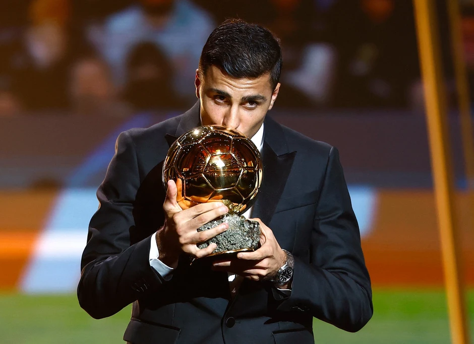 Rodri trở lại Bernabeu để dập tắt tranh cãi Quả bóng Vàng Rodri trở lại Bernabeu để dập tắt tranh cãi Quả bóng Vàng