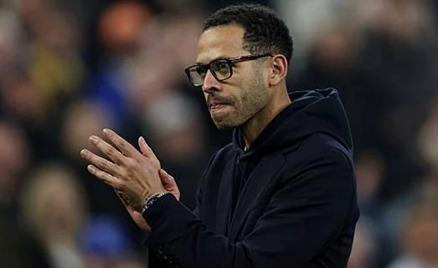 Romano xác nhận Chelsea vẫn tuyệt đối ủng hộ Liam Rosenior Romano xác nhận Chelsea vẫn tuyệt đối ủng hộ Liam Rosenior
