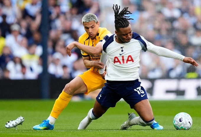 Sao Brighton bật khóc vì ám ảnh lỡ hẹn World Cup 2026 Sao Brighton bật khóc vì ám ảnh lỡ hẹn World Cup 2026