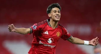 Sao mai 15 tuổi ghi 21 bàn, được Darren Fletcher ca ngợi