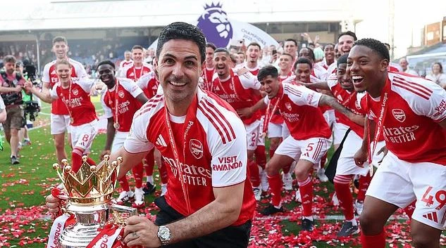 Siêu máy tính trao 38% cơ hội vô địch cho Arsenal Siêu máy tính trao 38% cơ hội vô địch cho Arsenal