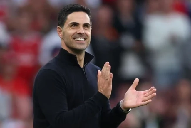 Soi trận Arsenal vs Burnley: Pháo thủ tiến bước dài tới ngôi vương Soi trận Arsenal vs Burnley: Pháo thủ tiến bước dài tới ngôi vương