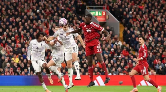 Soi trận Man Utd vs Liverpool: Quyết đấu vì tấm vé Champions League Soi trận Man Utd vs Liverpool: Quyết đấu vì tấm vé Champions League