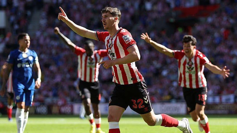 Sunderland và hành trình thần kỳ từ hạng Ba tới trời Âu Sunderland và hành trình thần kỳ từ hạng Ba tới trời Âu