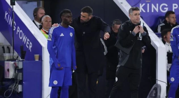 Tại sao Arsenal muốn có Jeremy Monga?
