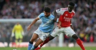 Thắng đậm Man City, Arsenal giành Siêu cúp Anh