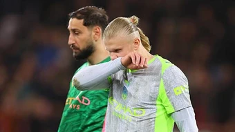 Thất bại của Man City đánh dấu sự lụi tàn của một đế chế