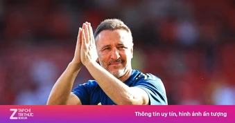Thay 4 HLV, đội Premier League vẫn thoát hiểm ngoạn mục