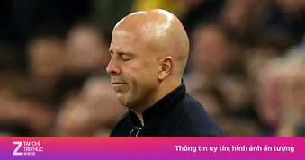 Thời điểm Liverpool sa thải HLV Slot