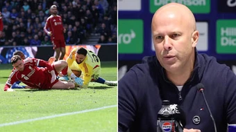 Thủ môn CLB Liverpool nhập viện khẩn cấp vì chấn thương trước Everton