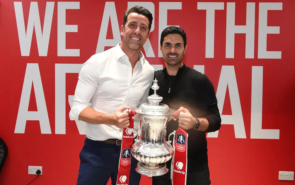 Tôn Mikel Arteta làm 'bố già', Arsenal sẽ chơi dao hai lưỡi Tôn Mikel Arteta làm 'bố già', Arsenal sẽ chơi dao hai lưỡi