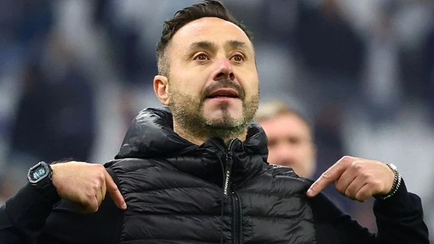 Tottenham đánh bạc với bản hợp đồng 5 năm cho De Zerbi Tottenham đánh bạc với bản hợp đồng 5 năm cho De Zerbi