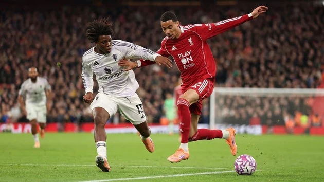 Trận Man Utd vs Liverpool diễn ra vào khung giờ vàng cho fan Việt