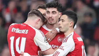 Trực tiếp Arsenal vs Bournemouth: Eze và Trossard dự bị