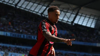 Trực tiếp Man City 0-1 Bournemouth: Cherki, Grealish và Marmoush vẫn dự bị