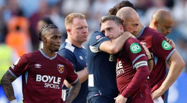 Từ đỉnh cao châu Âu đến hố sâu xuống hạng của West Ham