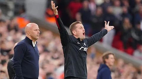 Từ đỉnh cao Premier League đến cú ngã vì những quả phạt góc Từ đỉnh cao Premier League đến cú ngã vì những quả phạt góc