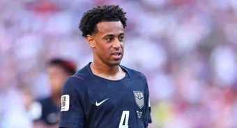 Tyler Adams là thương vụ thực dụng hoàn hảo của MU