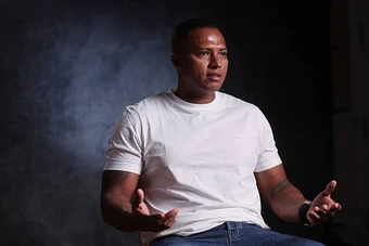 Valencia khẳng định sẽ chạy đến ngay nếu Man Utd gọi