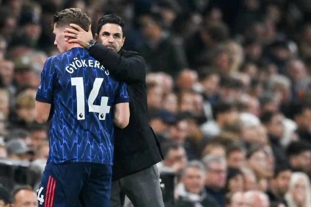 Vì Ngoại hạng Anh, Arsenal nên 'hy sinh' Champions League? Vì Ngoại hạng Anh, Arsenal nên 'hy sinh' Champions League?