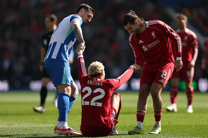 Vì sao tiền đạo Hugo Ekitike của Liverpool phải khóc? Vì sao tiền đạo Hugo Ekitike của Liverpool phải khóc?