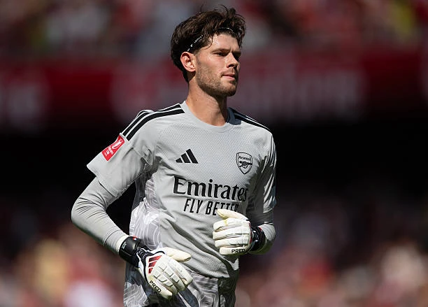 Vừa đến Arsenal, Meslier đã bị hoài nghi Vừa đến Arsenal, Meslier đã bị hoài nghi