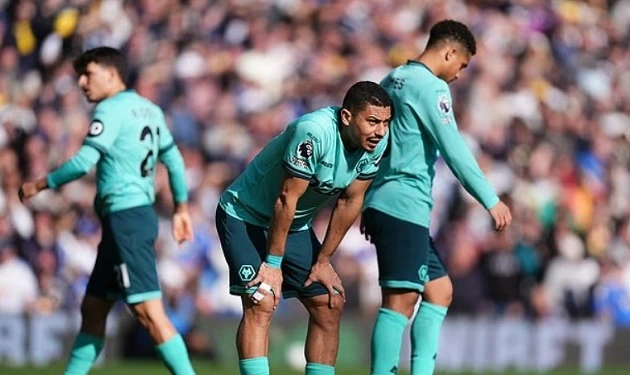 Wolves trả giá đắt vì sự bất ổn trên băng ghế huấn luyện Wolves trả giá đắt vì sự bất ổn trên băng ghế huấn luyện