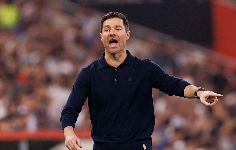 Xabi Alonso trở thành tân thuyền trưởng của Chelsea Xabi Alonso trở thành tân thuyền trưởng của Chelsea