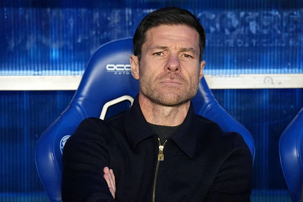 Xabi Alonso và cuộc cách mạng thượng tầng tại Chelsea Xabi Alonso và cuộc cách mạng thượng tầng tại Chelsea