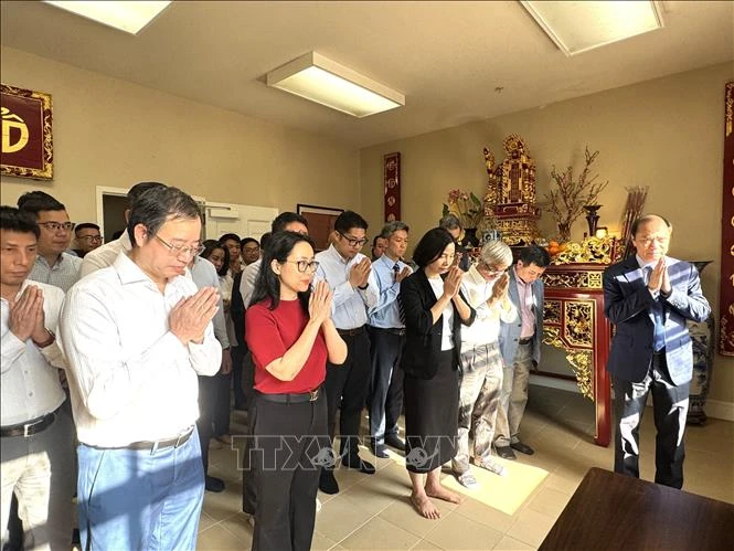 136 năm Ngày sinh Chủ tịch Hồ Chí Minh: Thắt chặt nhịp cầu hữu nghị Việt Nam - Mỹ từ di sản của Người