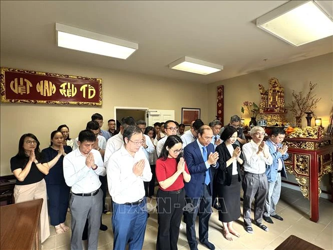 136 năm Ngày sinh Chủ tịch Hồ Chí Minh: Thắt chặt nhịp cầu hữu nghị Việt Nam - Mỹ từ di sản của Người