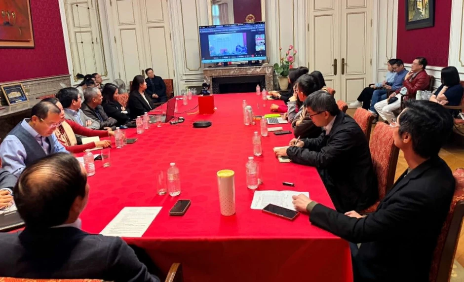 Đảng viên Việt Nam tại Bỉ hướng về Chủ tịch Hồ Chí Minh nhân ngày sinh của Người Đảng viên Việt Nam tại Bỉ hướng về Chủ tịch Hồ Chí Minh nhân ngày sinh của Người