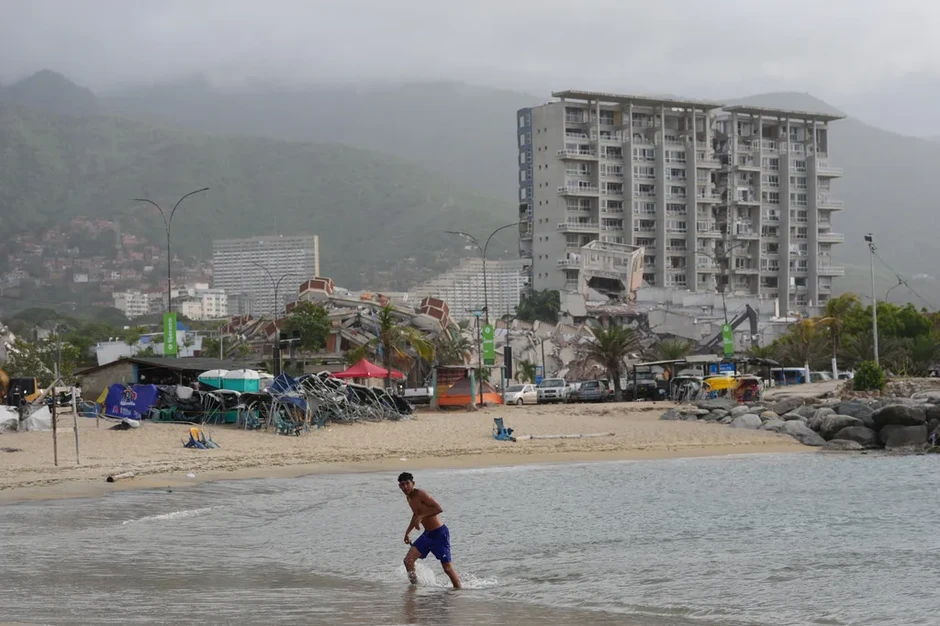 Đoàn Việt Nam nỗ lực hỗ trợ tìm kiếm, cứu hộ sau động đất ở Venezuela Đoàn Việt Nam nỗ lực hỗ trợ tìm kiếm, cứu hộ sau động đất ở Venezuela