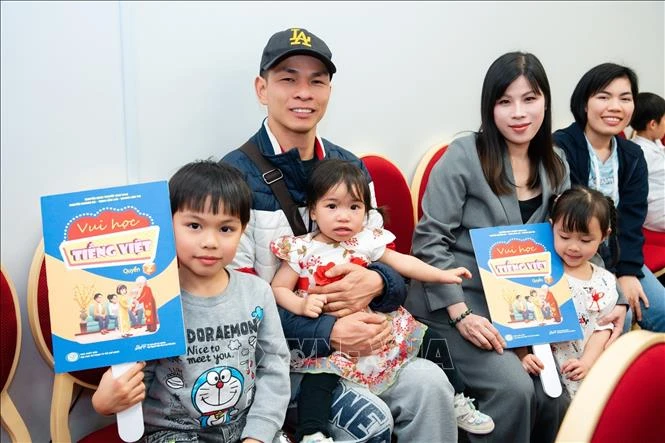 Gìn giữ tiếng Việt trong cộng đồng kiều bào tại Nhật Bản Gìn giữ tiếng Việt trong cộng đồng kiều bào tại Nhật Bản
