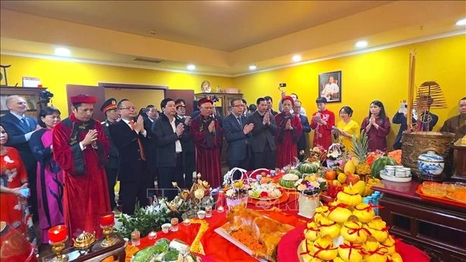 Giỗ Tổ Hùng Vương 2026: Cộng đồng người Việt tại Nga hướng về cội nguồn dân tộc Giỗ Tổ Hùng Vương 2026: Cộng đồng người Việt tại Nga hướng về cội nguồn dân tộc