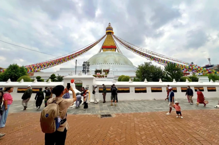 Khách Việt kể 2 tiếng đi trễ giúp thoát trận lũ quét 'tử thần' ở Nepal Khách Việt kể 2 tiếng đi trễ giúp thoát trận lũ quét 'tử thần' ở Nepal